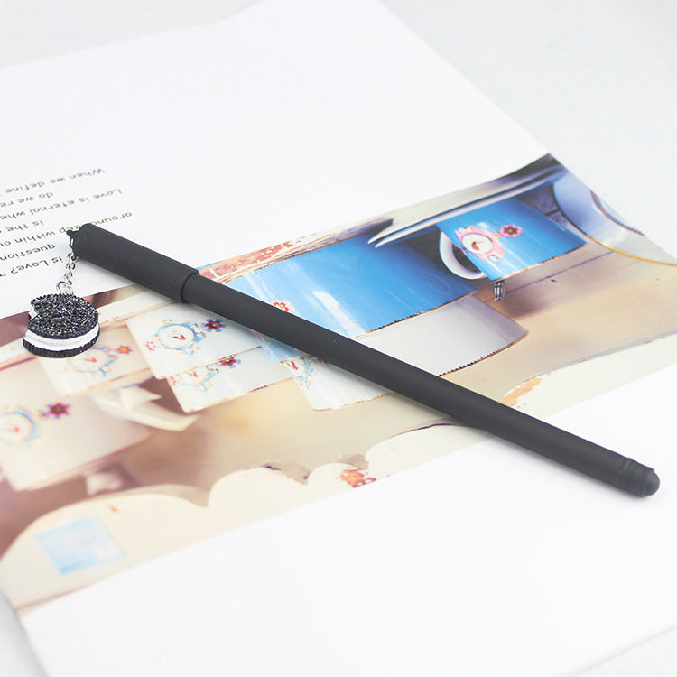 Popular Black and White Pendant Gel Pen Student Creativity