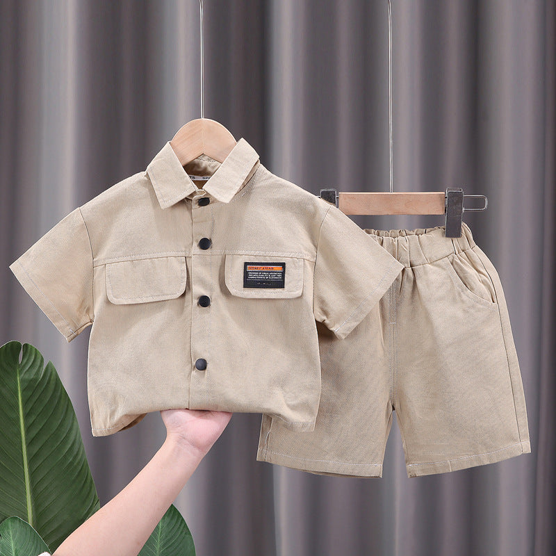 Taille globale du short à manches courtes pour garçons