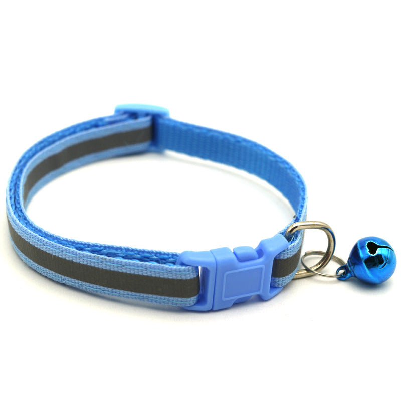 Collier de poupée en peluche avec boucle colorée