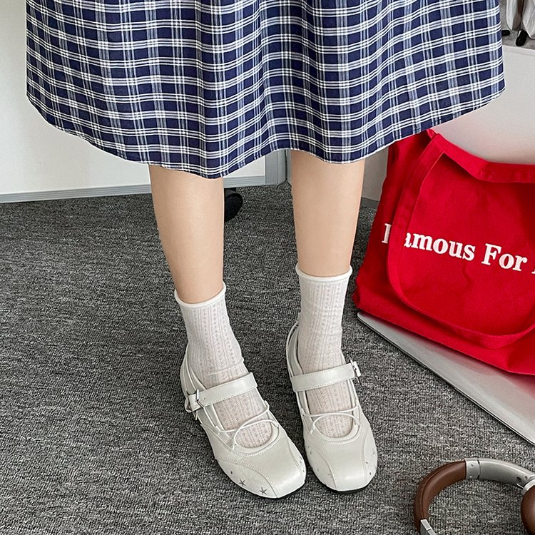 White Star Broderie Mary Jane Appartements Femmes Square Toe Buckle Strap Ballet Chaussures plates