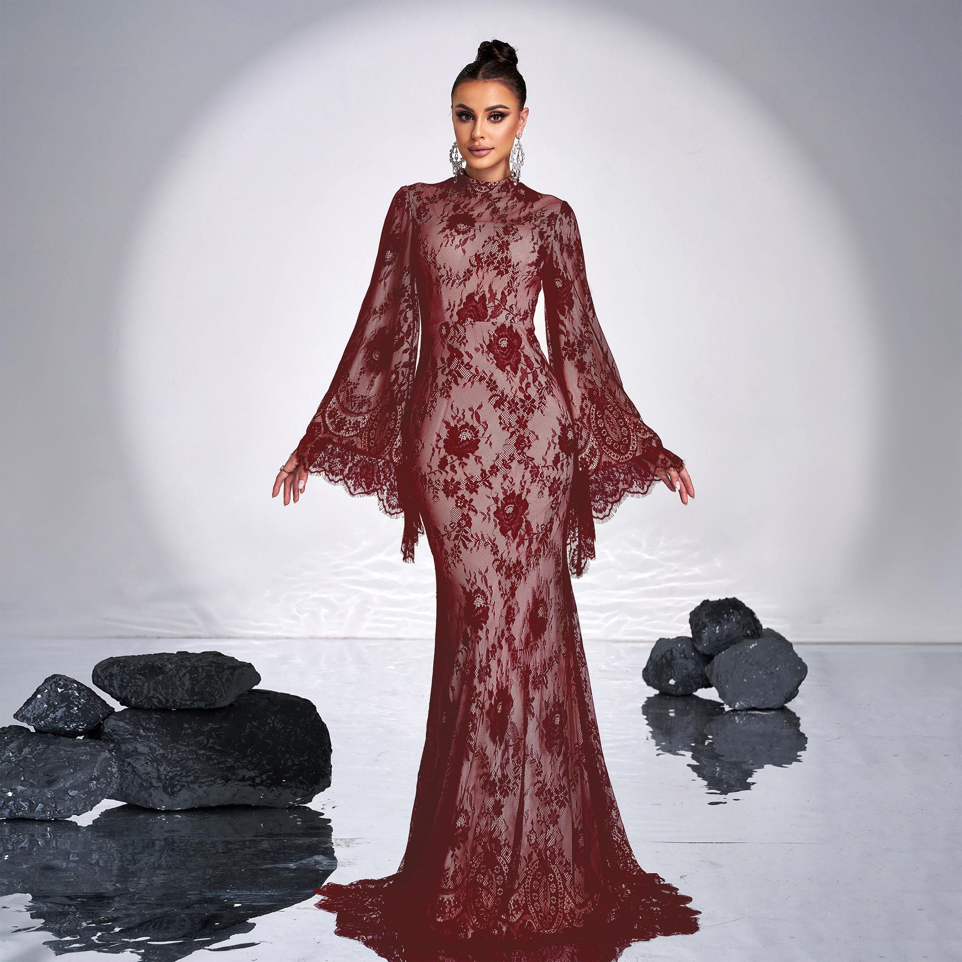 Longue manches Col rond Robe de banquet en dentelle sexy