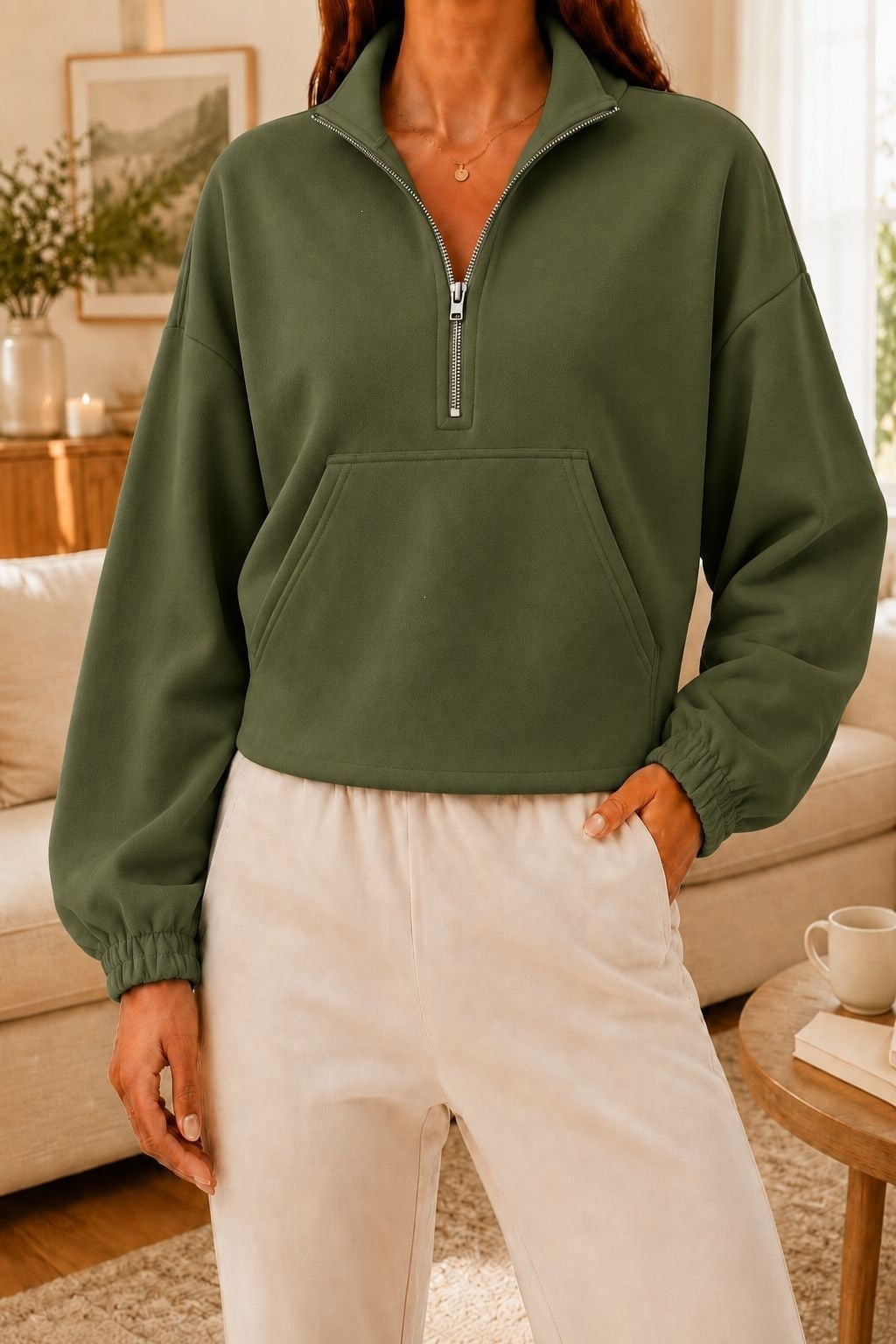 Hoodie de lapelle à half-zip avec un ajustement relaxant et des manches longues