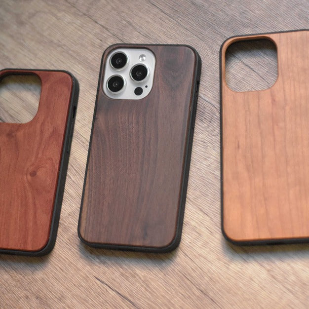 Boîtier de téléphone léger en bois massif