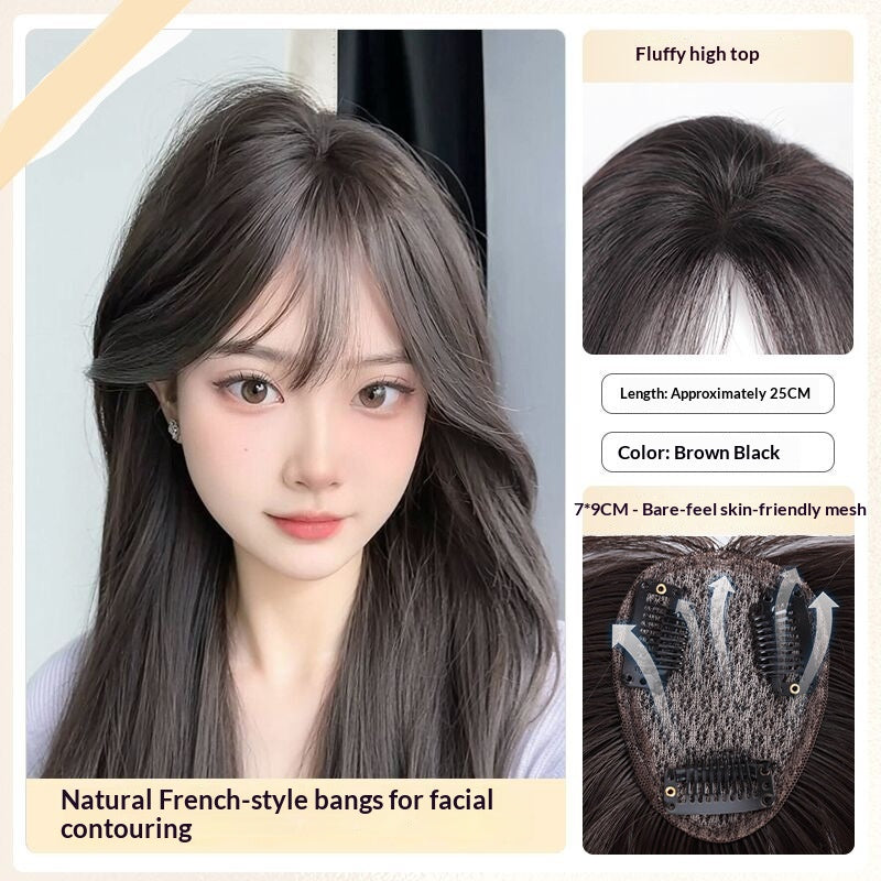 Léger Voluming Faux Bangs et Coiffure pour un look plus complet