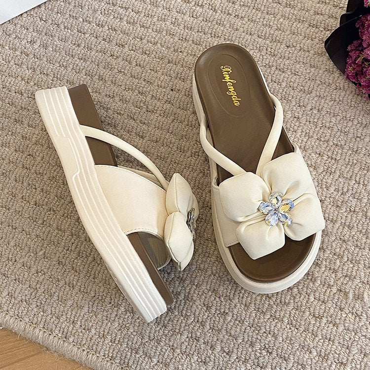 Nuage des femmes Feel Sandales Summer Outdoor Flower Strass Platform Slippers Niche Design