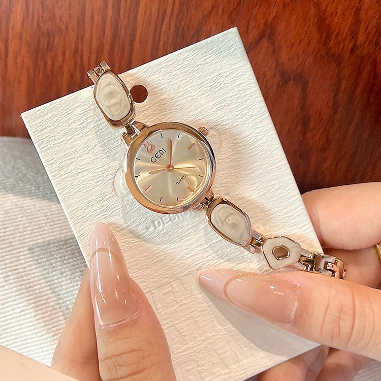 Femme Léger Luxury Niche Petite Exquise Minimalist Quartz Watch