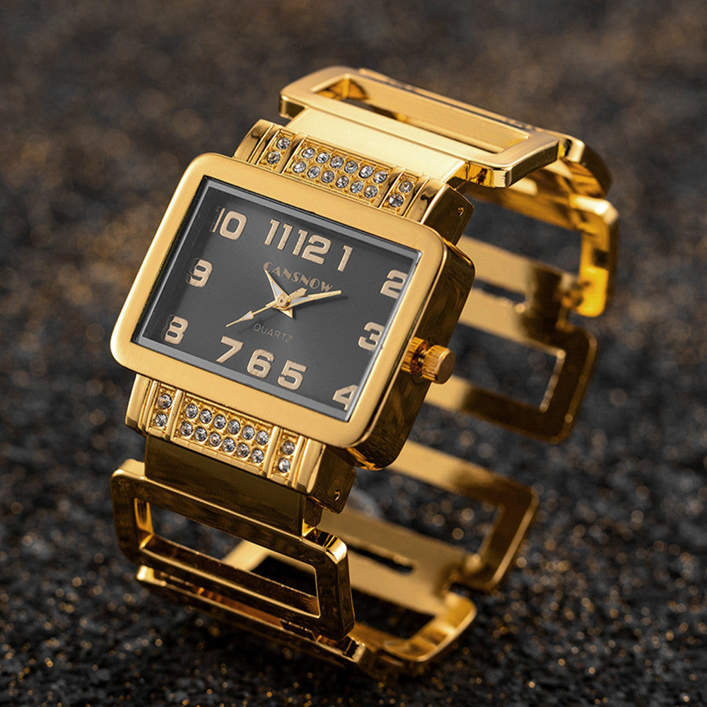 Montre mode or et argent pour femmes