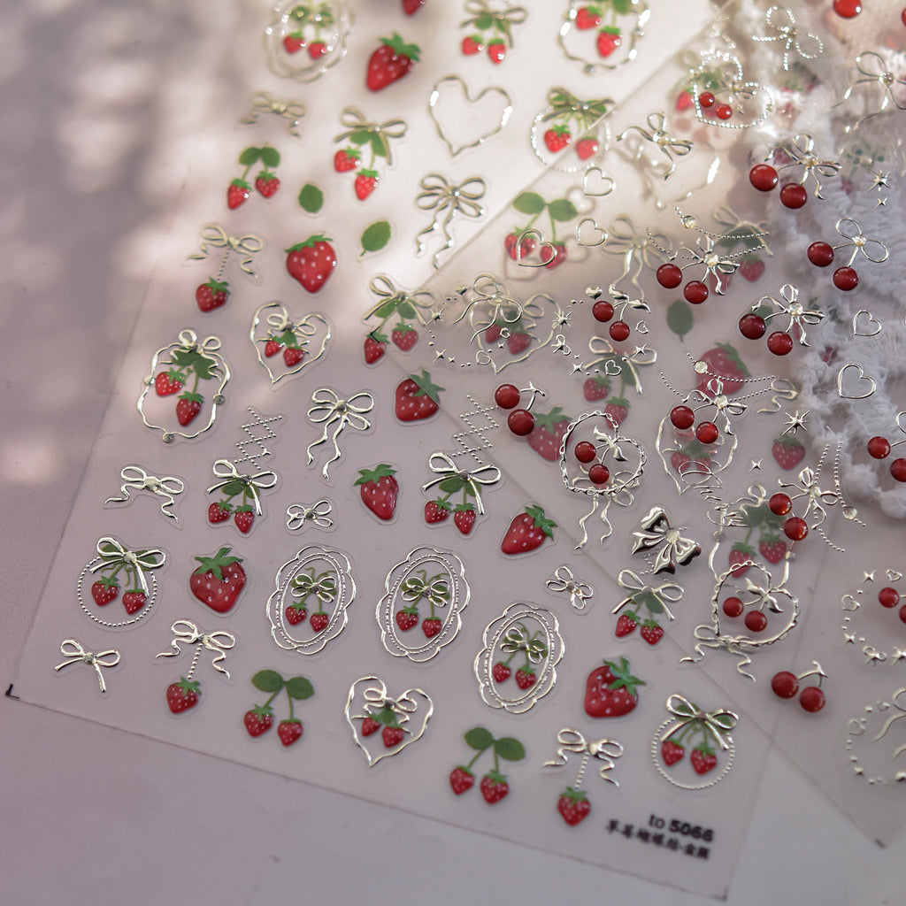 Stickers de style japonais Instagram Inspiré fraise et clou de métal Bow