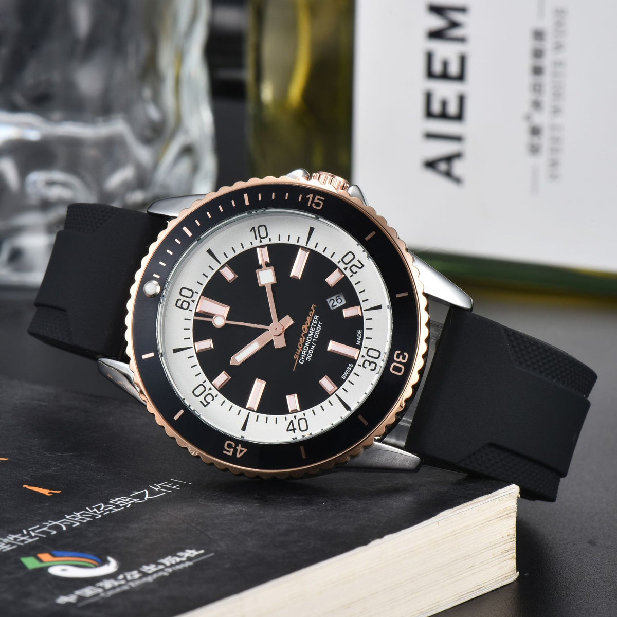 Montre Quartz homme élégant avec une sangle en silicone
