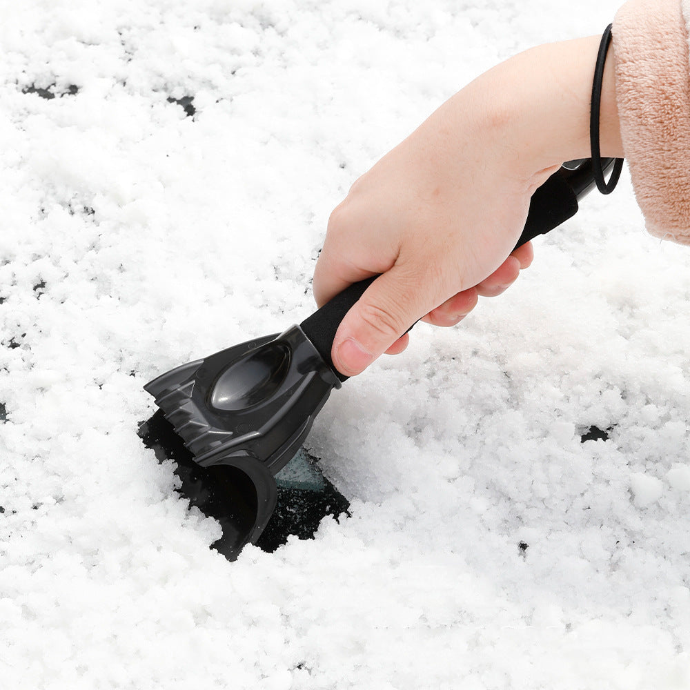 Véhicule utilitaires pour l'enlèvement de neige