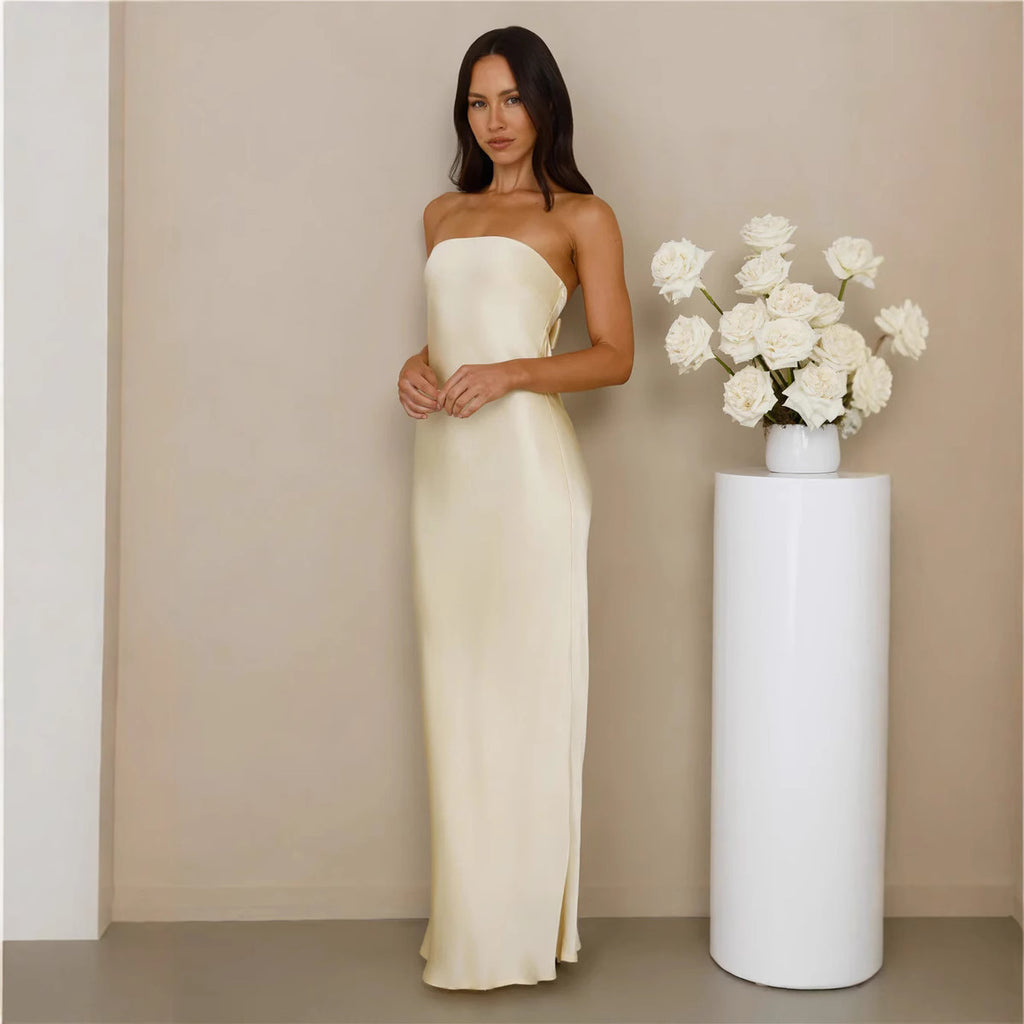 Women's sleeveless long dress without lace