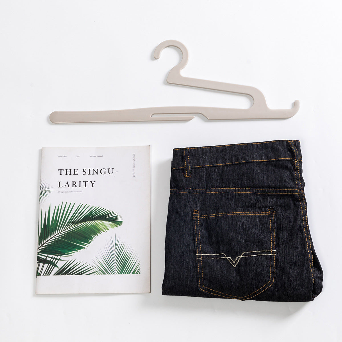 Suspension de pantalon ouverte en forme de Z