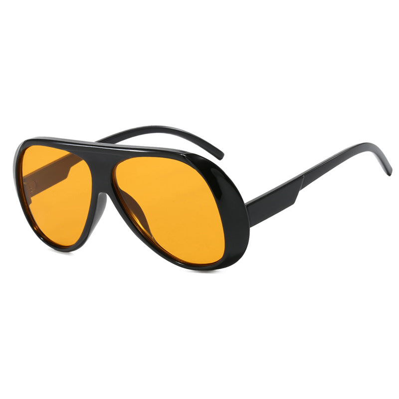 Lunettes de soleil modement surdimensionnées de style grenouille