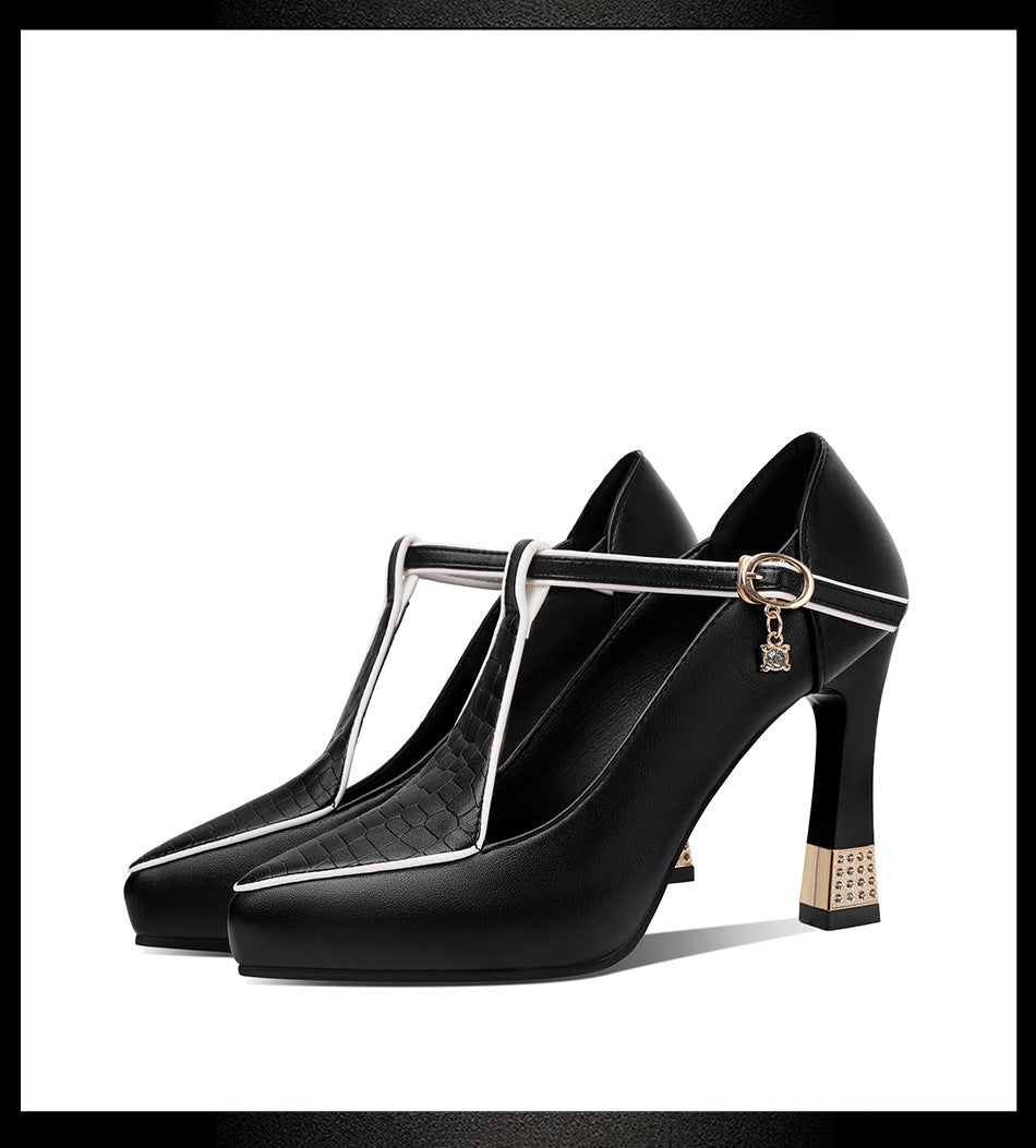 Chaussure femme à talon pointu