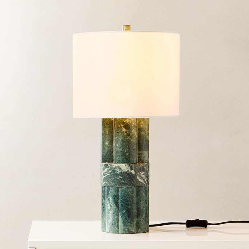 Lampe de table moderne simple de marbre