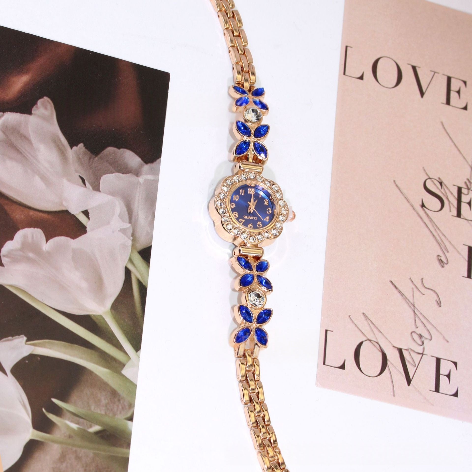 Montre bracelet ronde couleur de mode-diamant