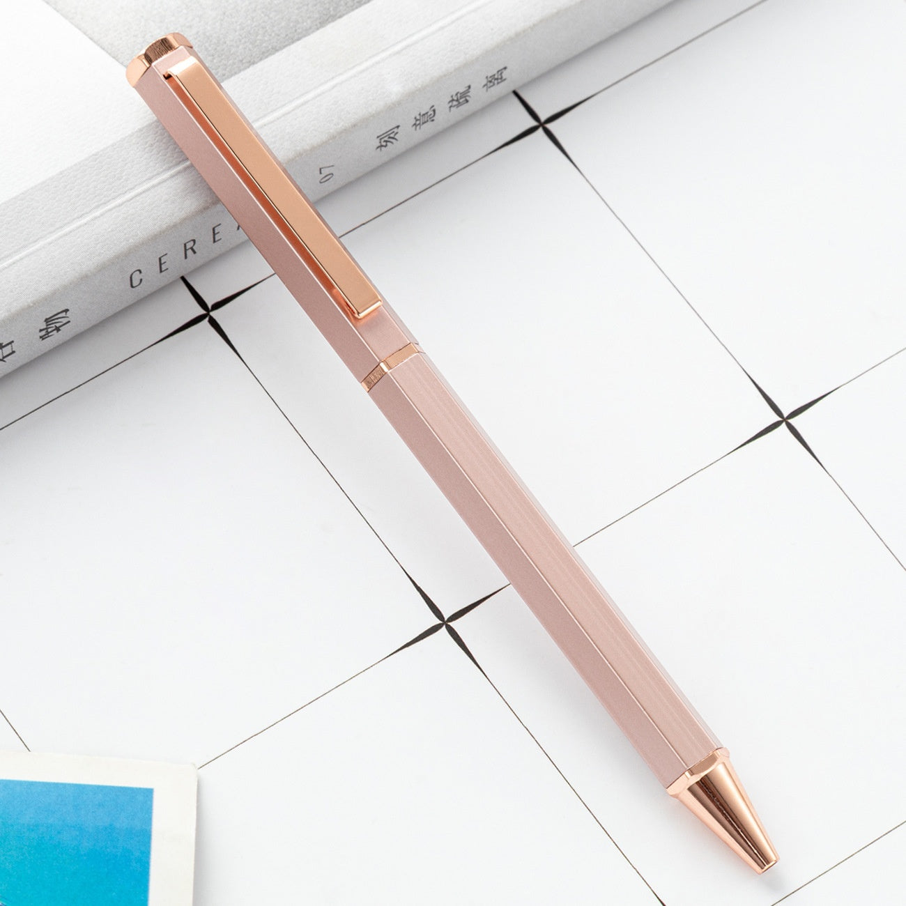 Stylo à rotule métallique simple à six angles