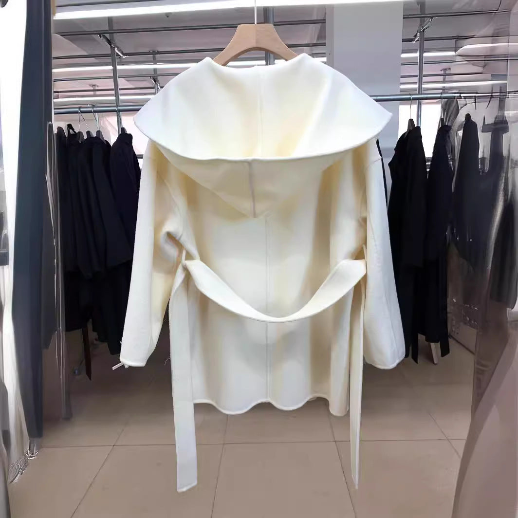 Manteau de cachemire à capuche à double face pour femmes
