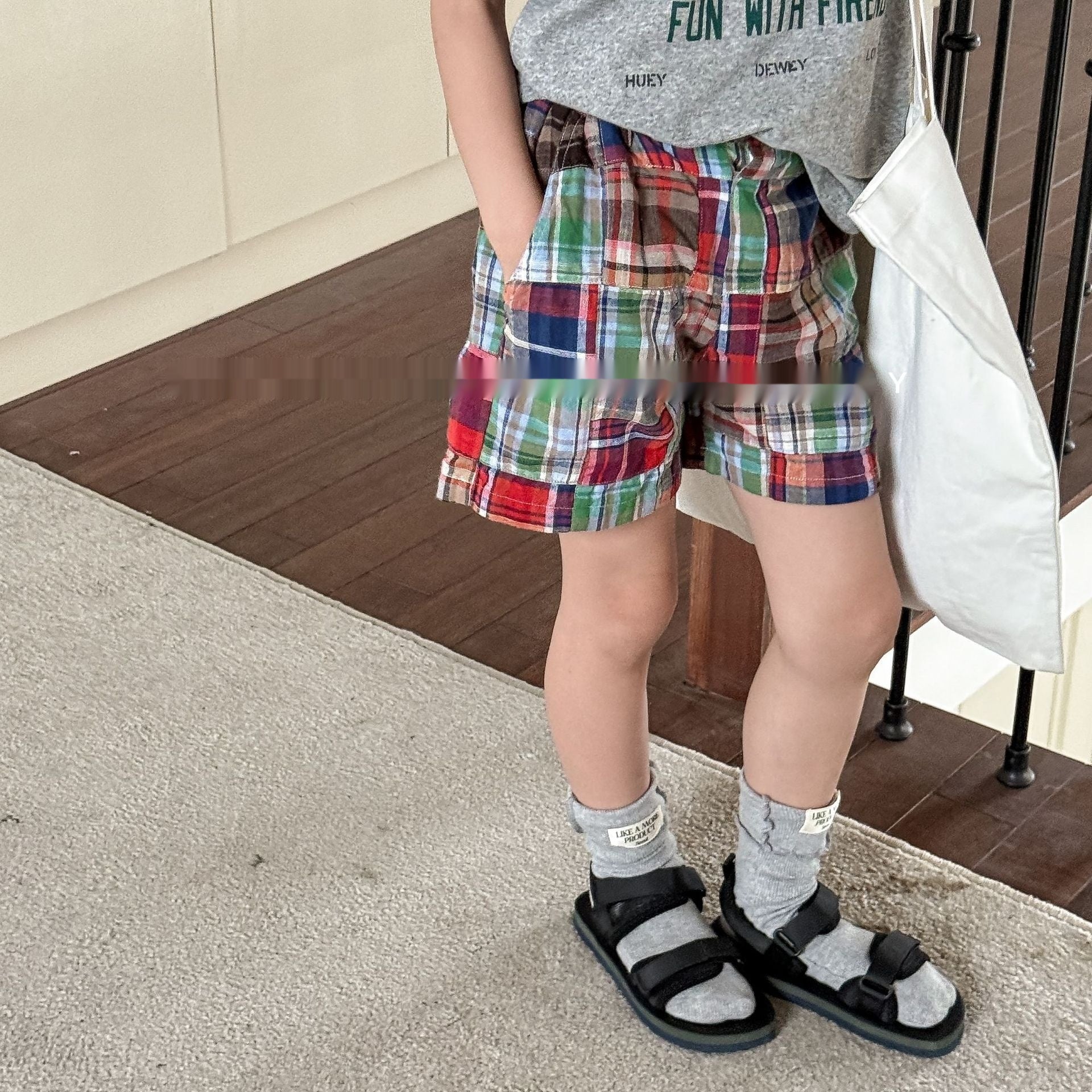 Été porter la mode piquer court garçon et culottes fille