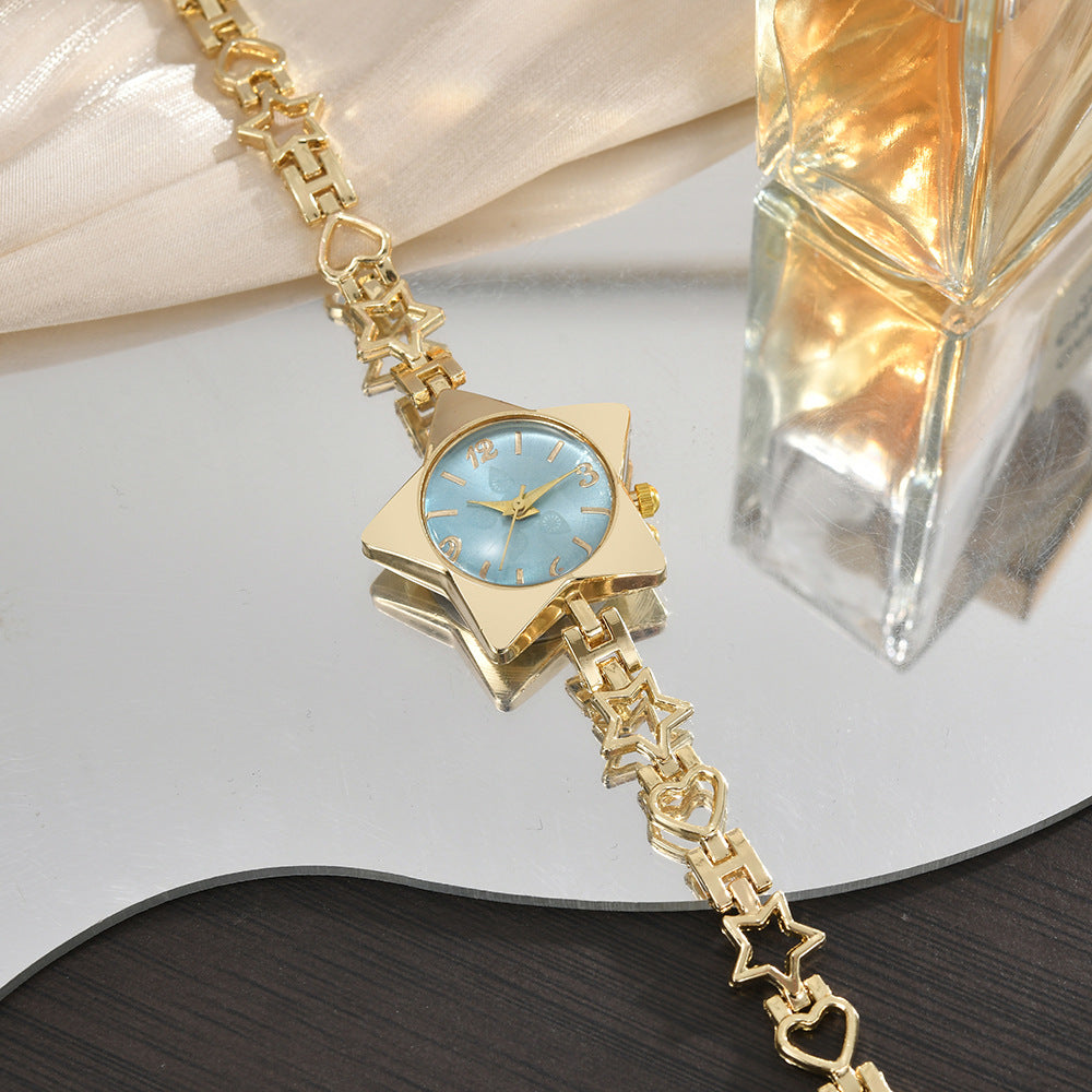 Élégant Edgy mais doux montre les femmes avec une étoile et le cœur en chaîne quartz Montre