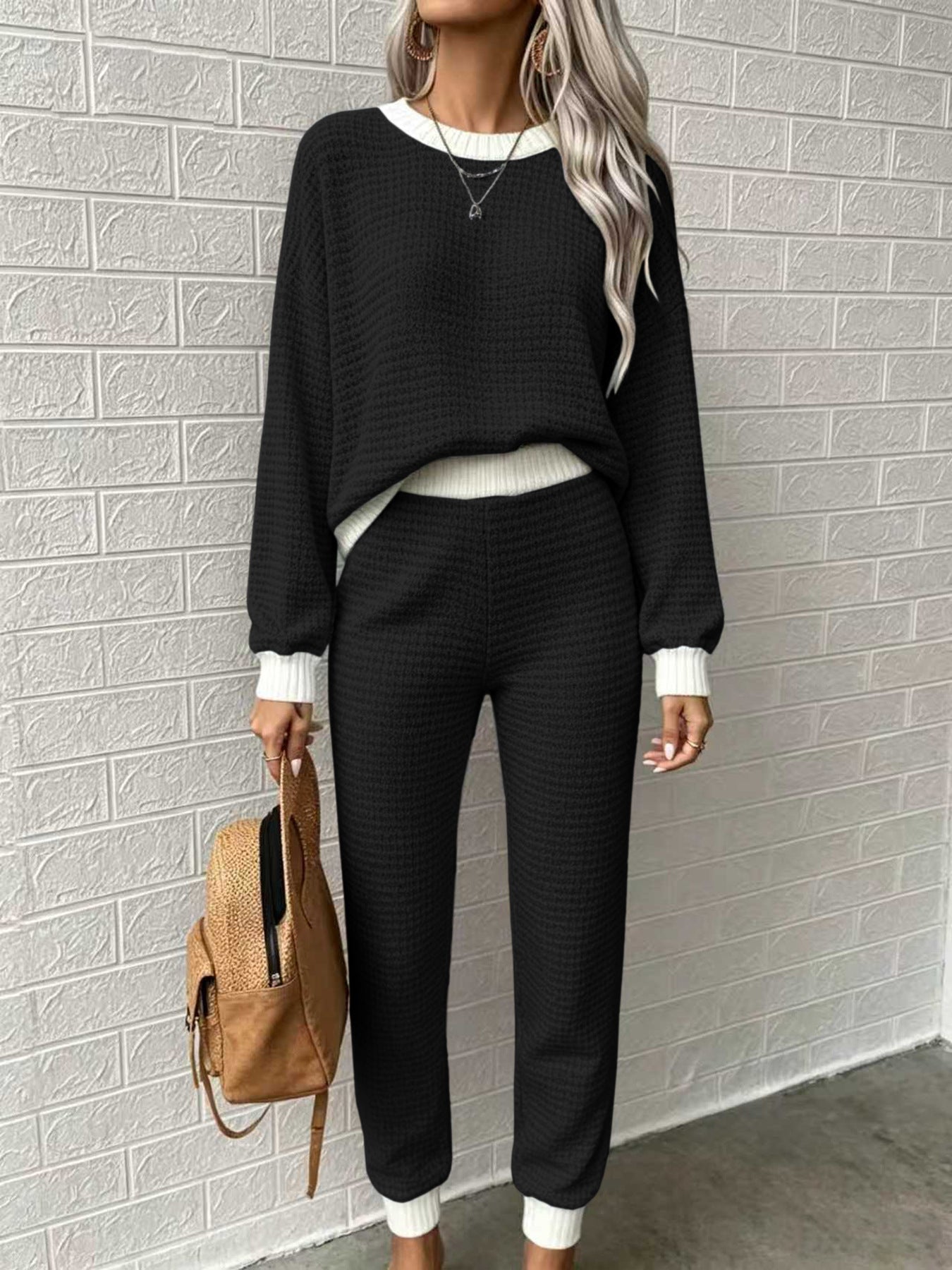 Sweat-shirt d'équipage et pantalons à deux pièces