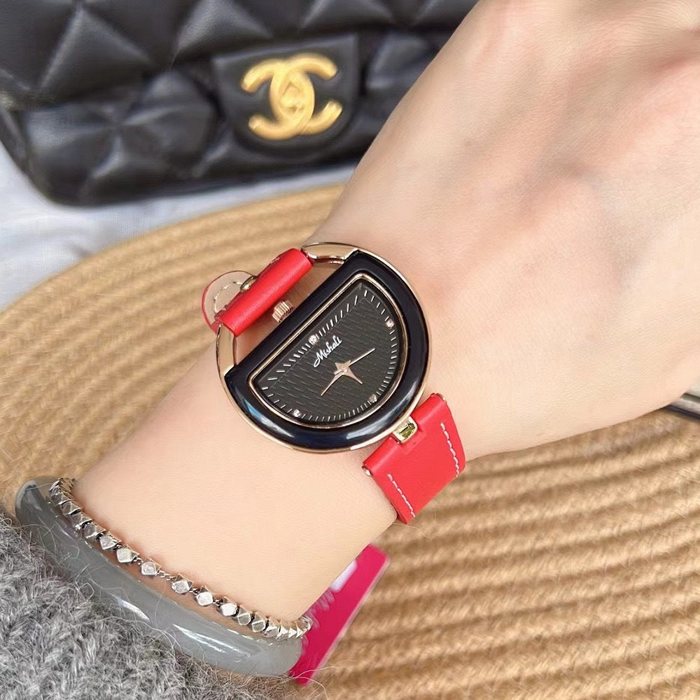 Montre haute de gamme rétro pour femmes avec un cadran demi-lune