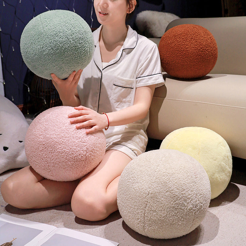 Jouet en peluche d'oreiller sphérique de style nordique