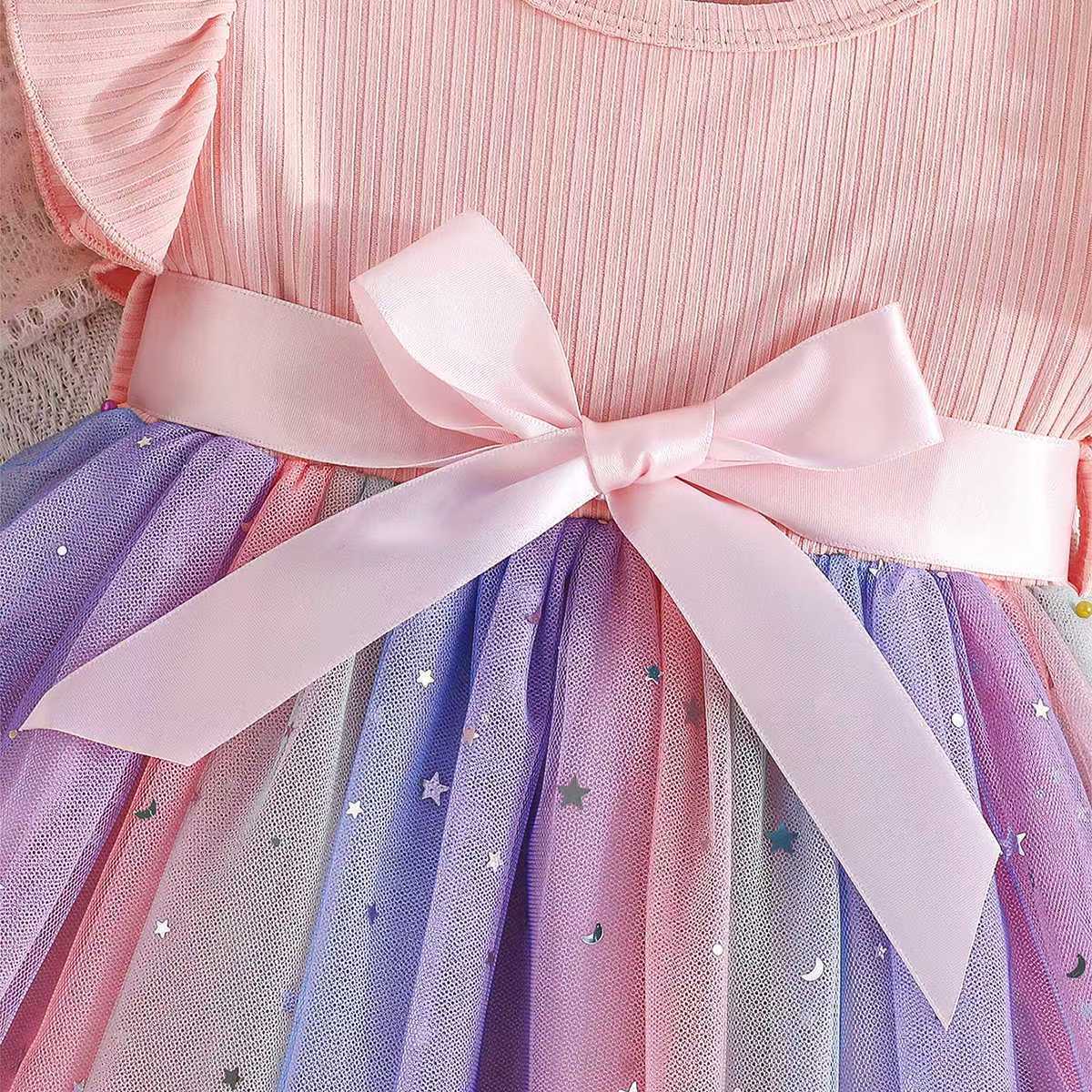 Sweet Little Girls Robe de tulle à manches de puff avec une Bow
