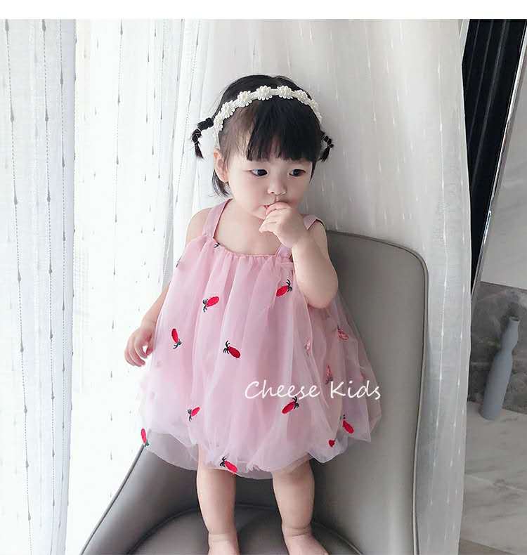 Créative et minimaliste Jupe en mailles de camisole de fille