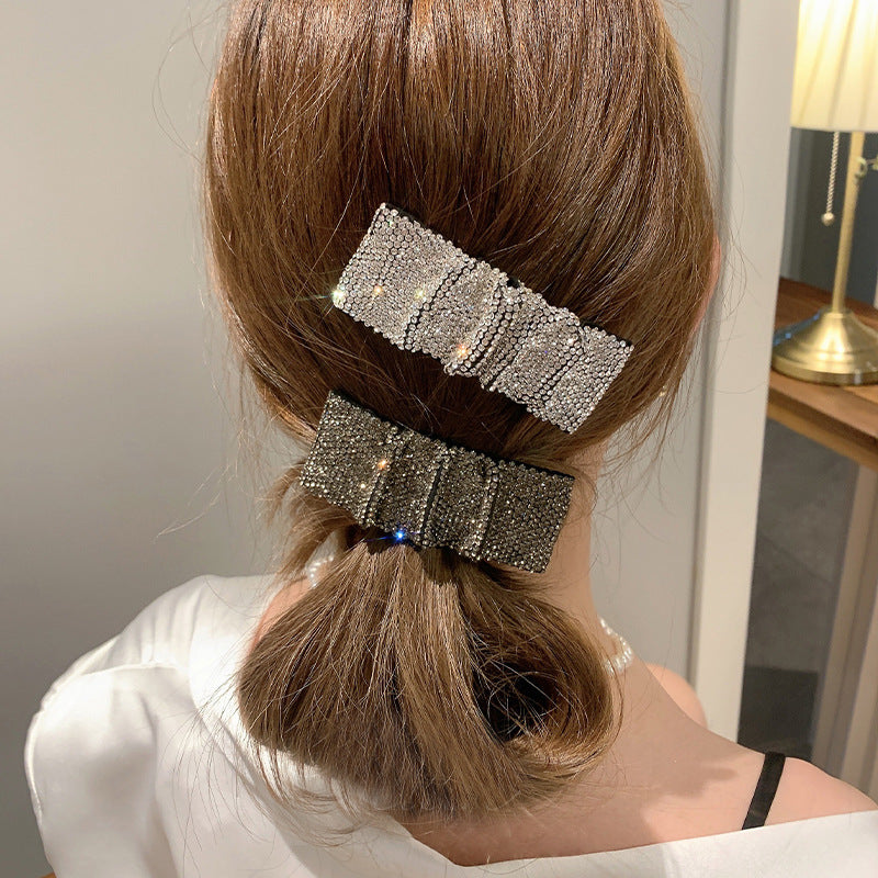 Strass Full Diamond plissé BB Clip Word Clip pour les femmes