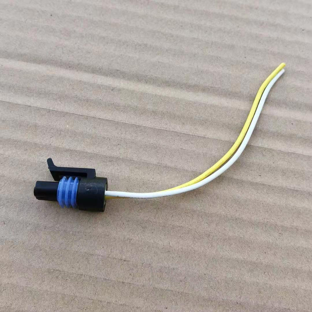 Prise de capteur de température de l'eau légère côté voiture