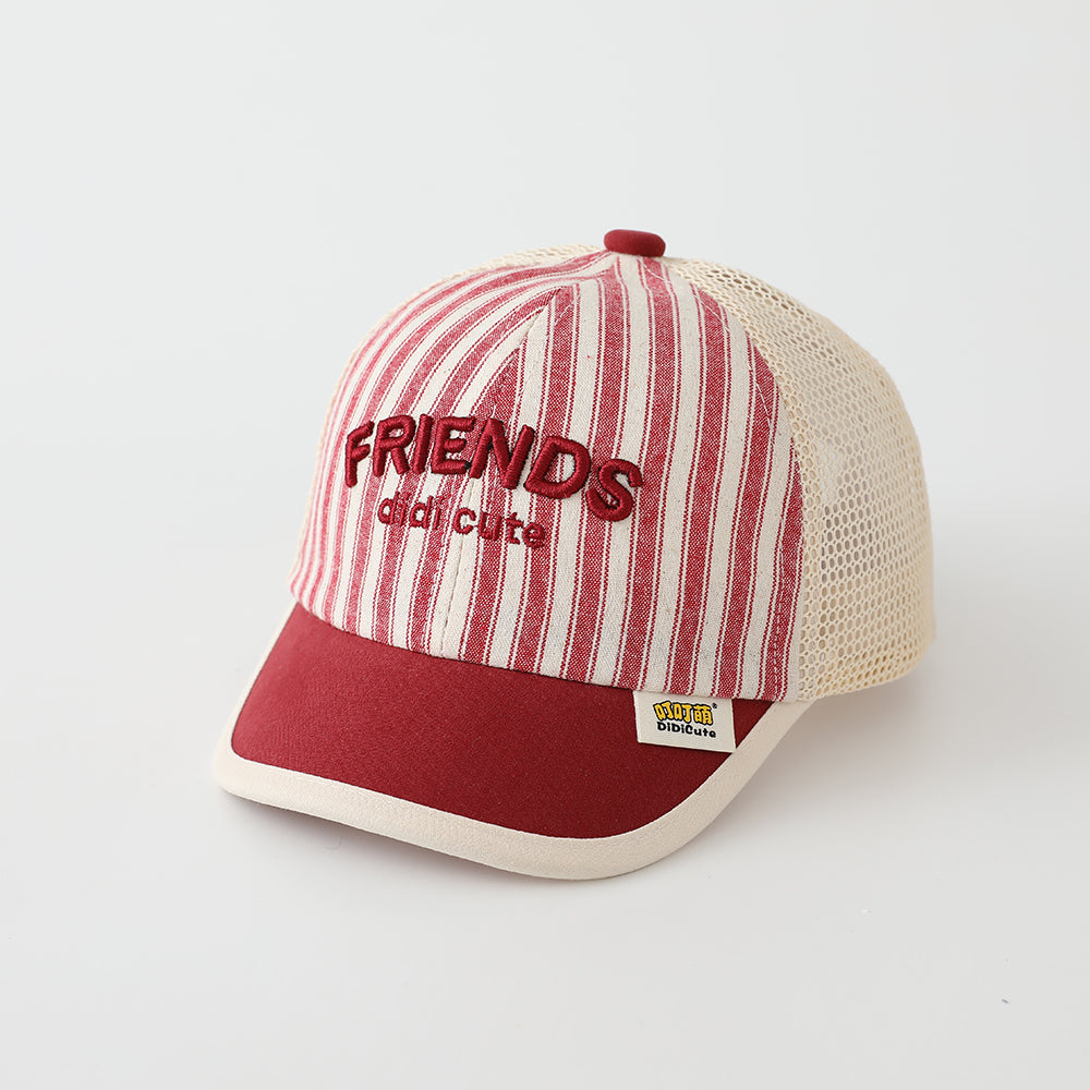 Chapeau d'été avec brim réglable velcro