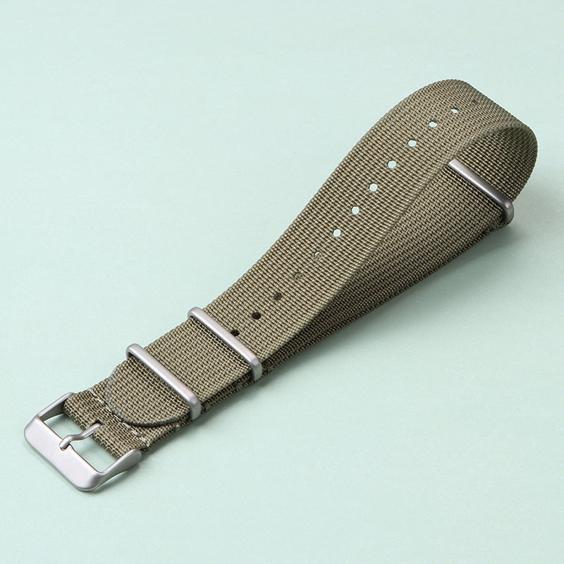 Bracelet polyvalent et minimaliste en nylon tissé