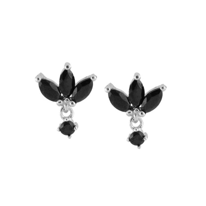 S925 Boucles d'oreilles à aiguille en argent avec conception de papillon de Zircon