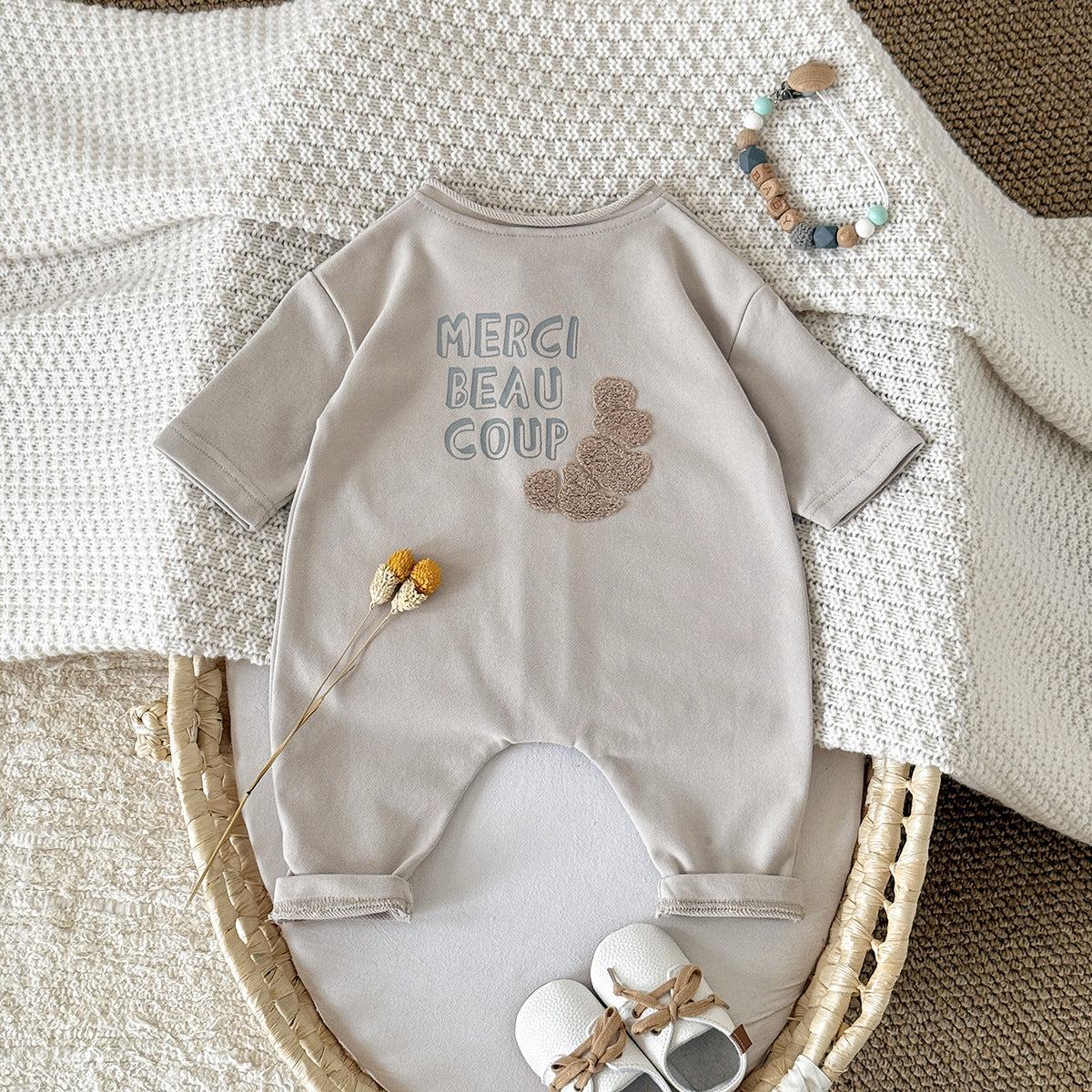 Onesie en coton tricotée mignon pour les nourrissons et les tout-petits