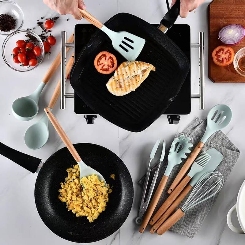 Ustensile de cuisine ensemble 12 PCS Silicone outils de cuisine avec poignée en bois