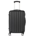 Trois dans un compartiment à bagages noir