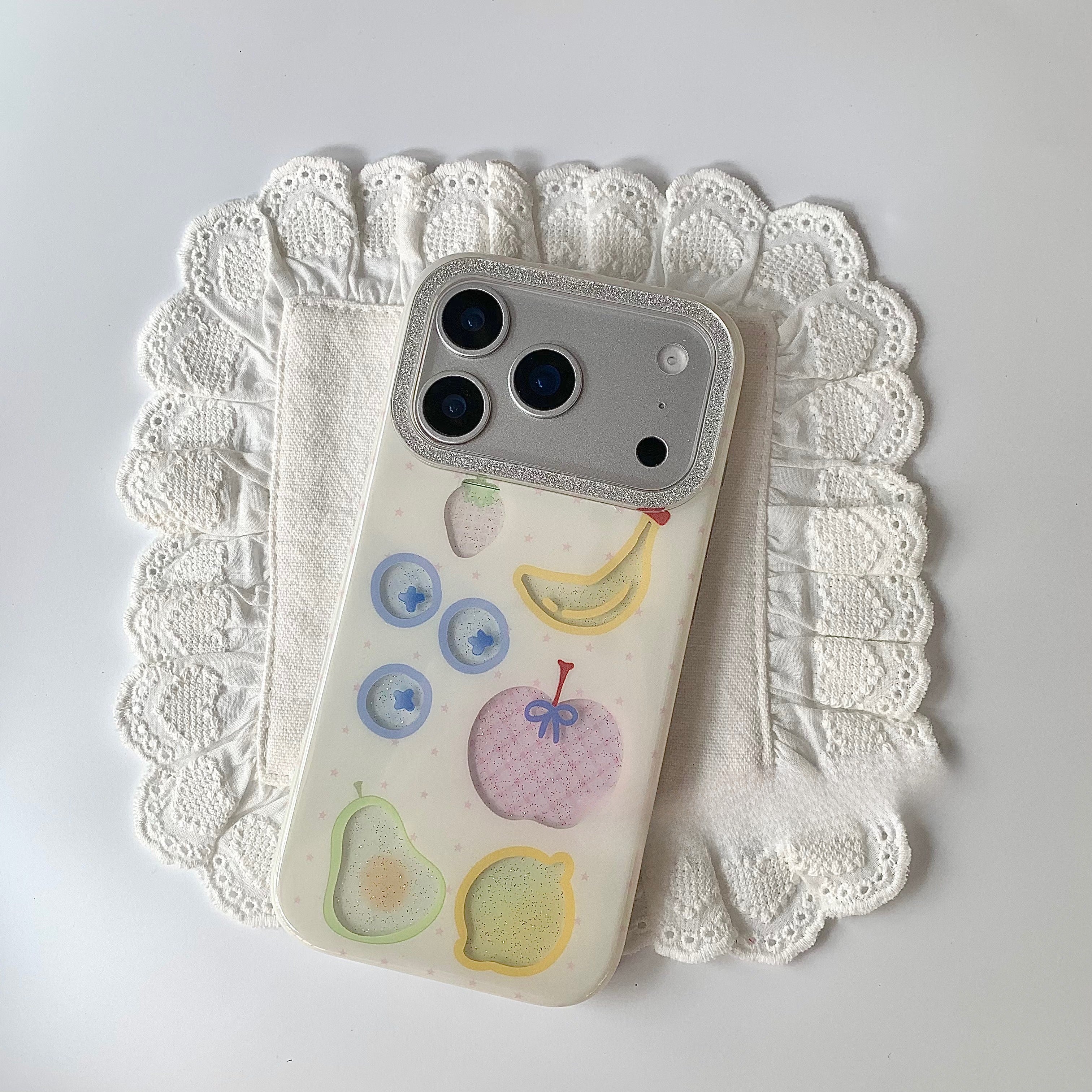 Étui de téléphone blanc avec gouttière Design de fruits à l'extérieur