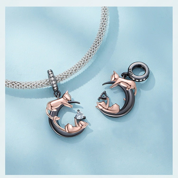 Chat et Lune Charm Perles perdues