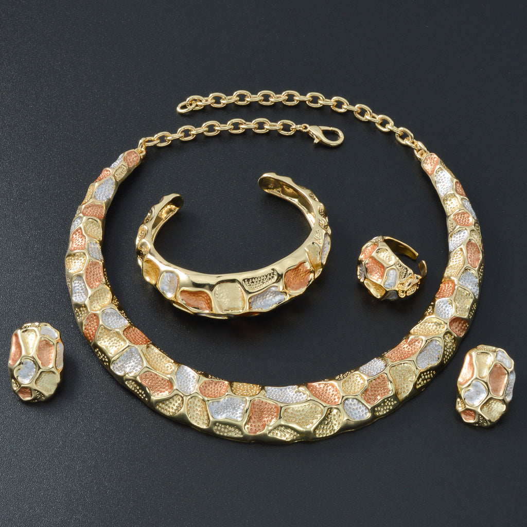 Boucles d'oreilles et bagues de style bohème à collier de lune de trois couleurs