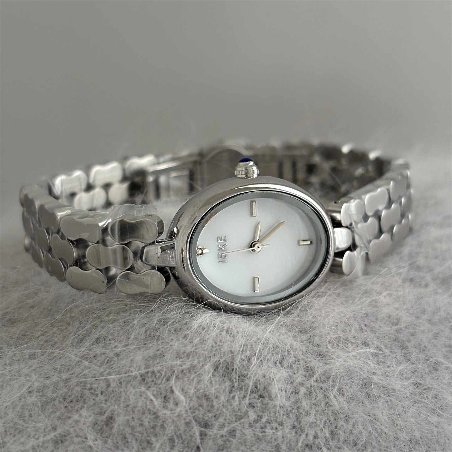 Ovale Exquise montre casual pour femmes