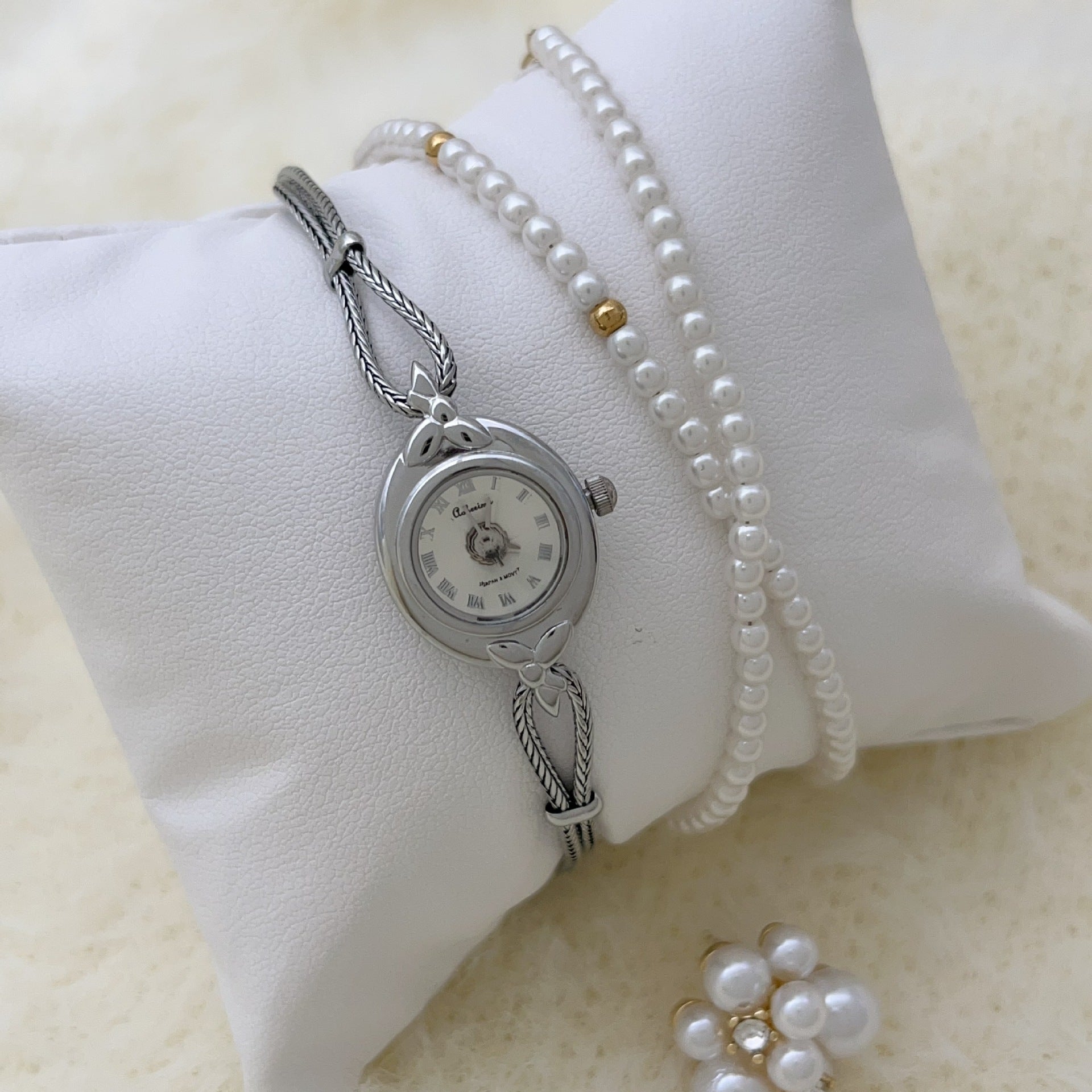 Simple Rétro Littéraire Petite montre pour femmes