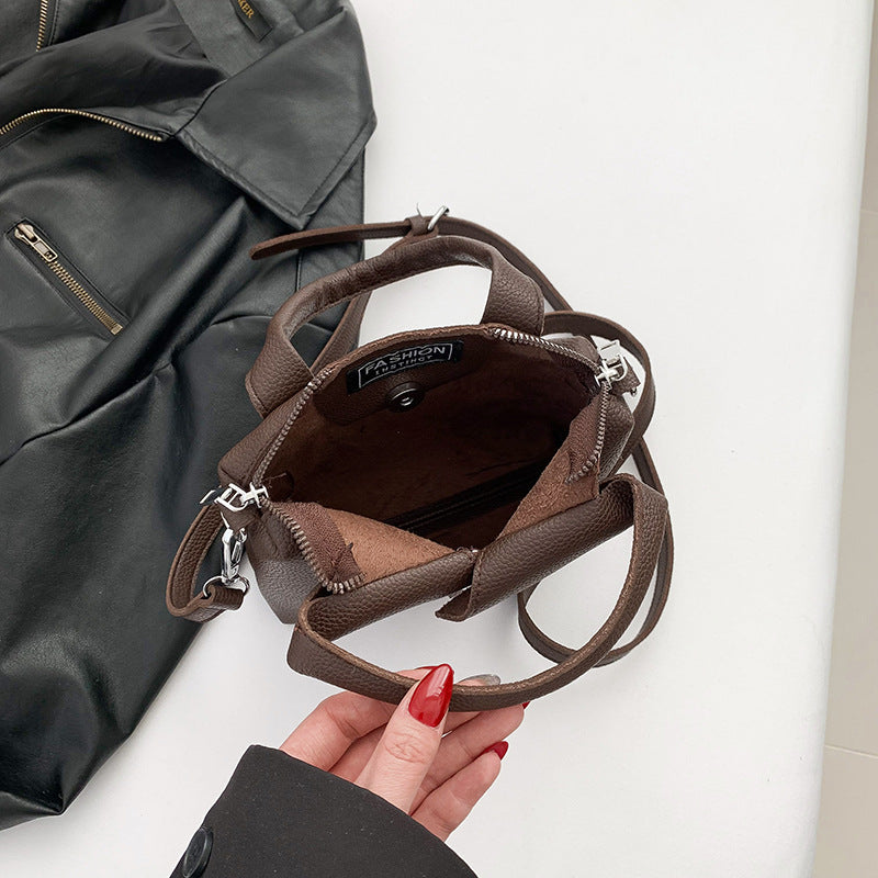 Sac à main élégant simple et polyvalent pour le corps des épaules