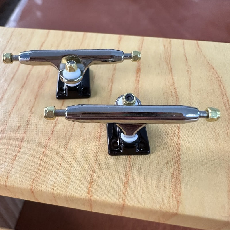 Professional Mini Finger Skateboard Table Accessories