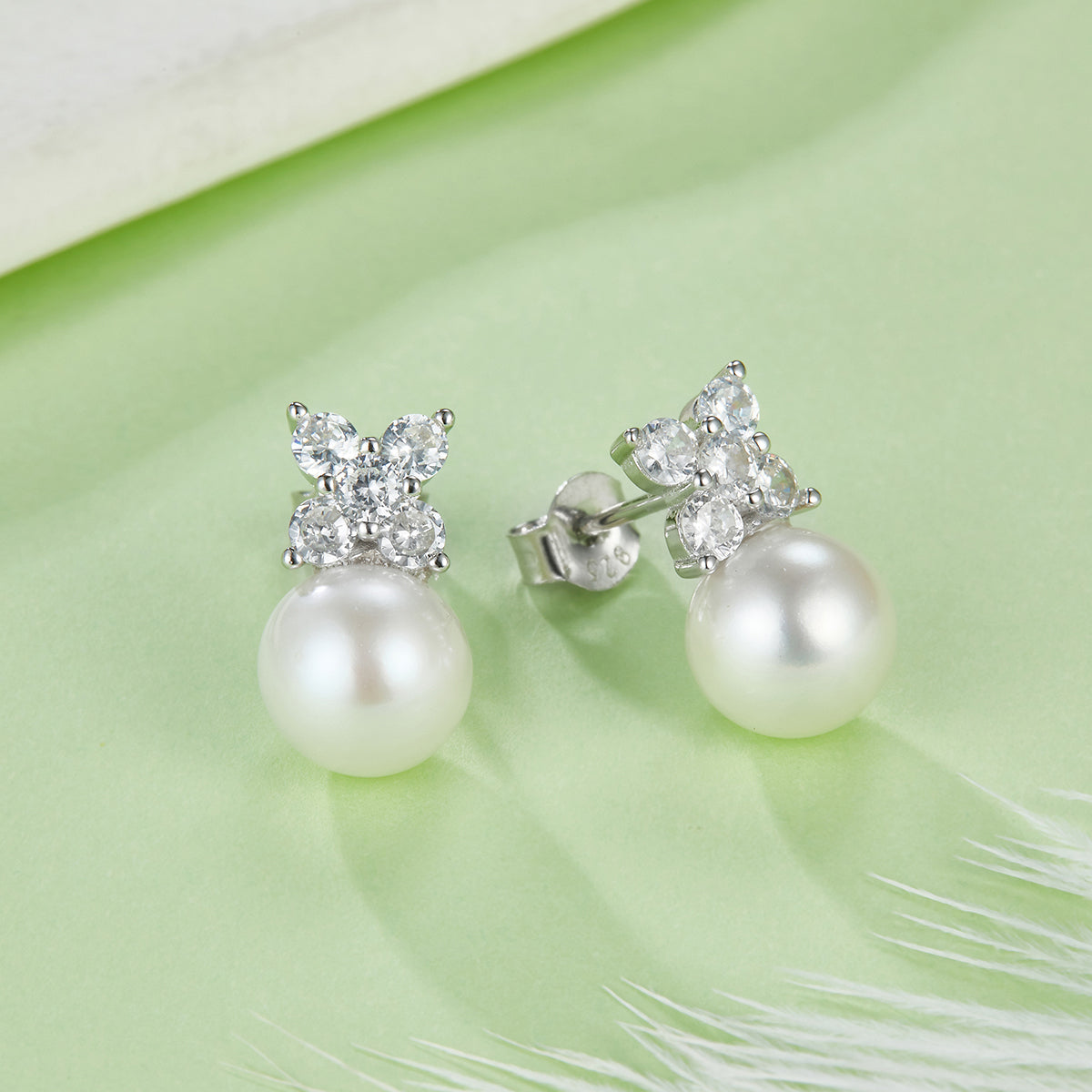 S925 Boucles d'oreilles en perles d'eau douce en argent sterling