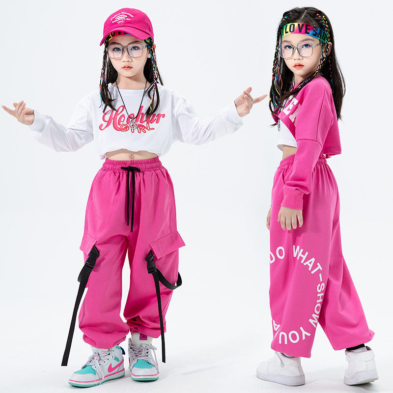 Performance de danse jazz pour filles