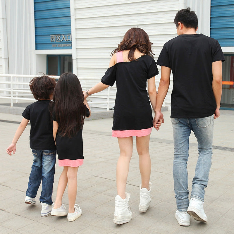 Des combinaisons familiales de style coréen pour les parents et les enfants