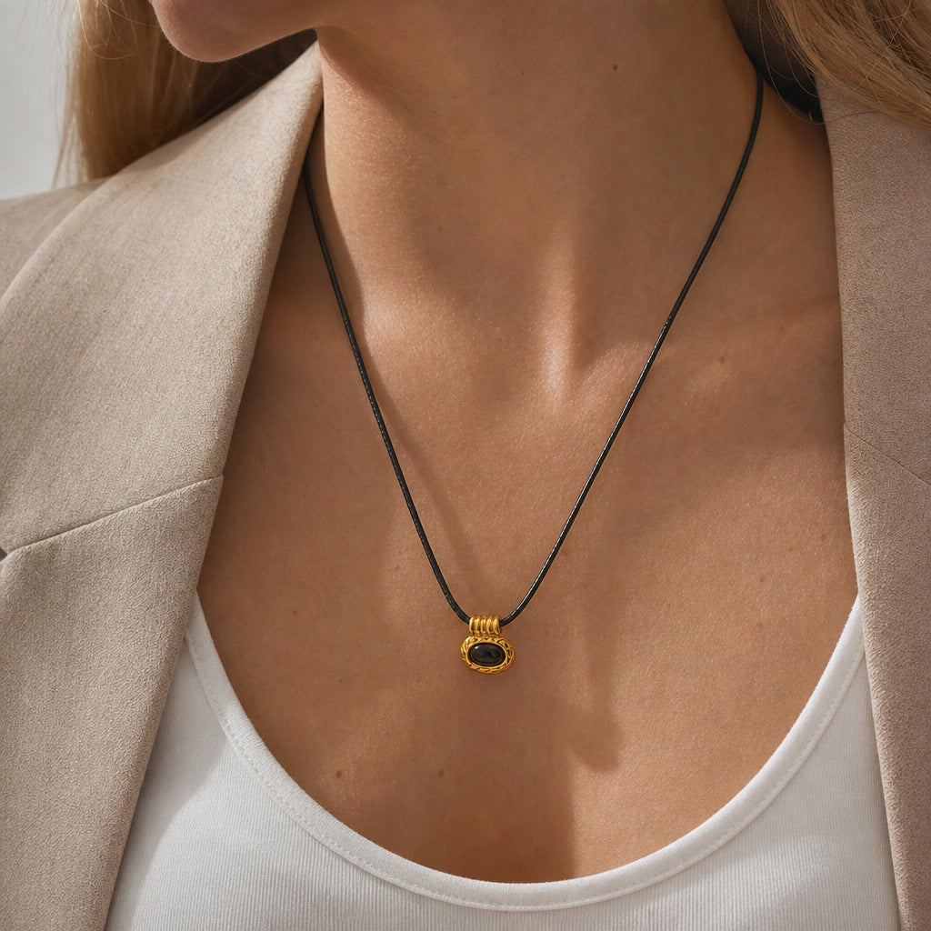 Résine Black Rope Titanium Collier en acier Léger Luxe
