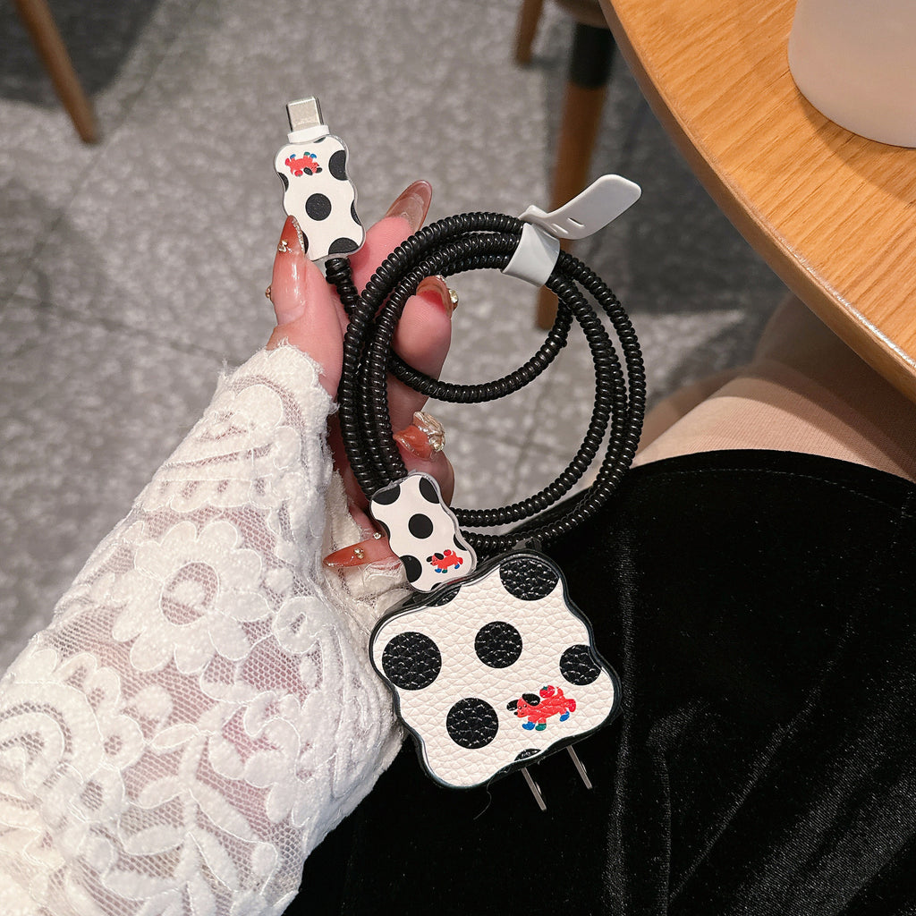 Fast charging charger applicable for USB cable protection