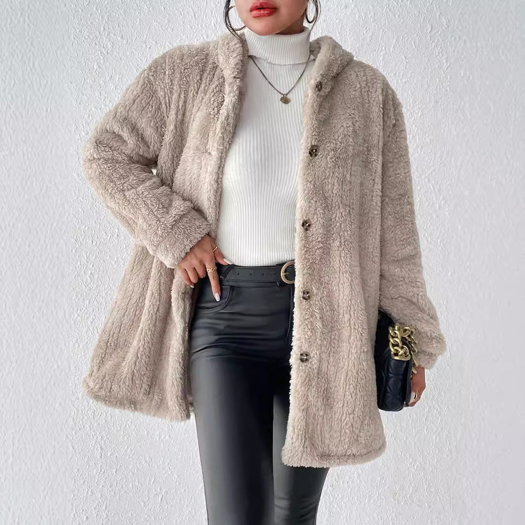 Cardigan en peluche avec boutons et hotte